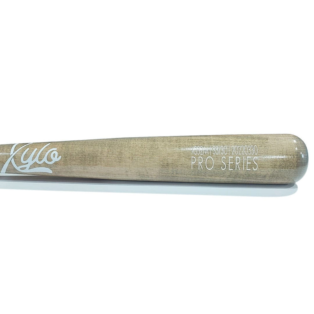 Xylo Playing Bats Xylo Bats X332 Pro Series Wood Bat | Maple